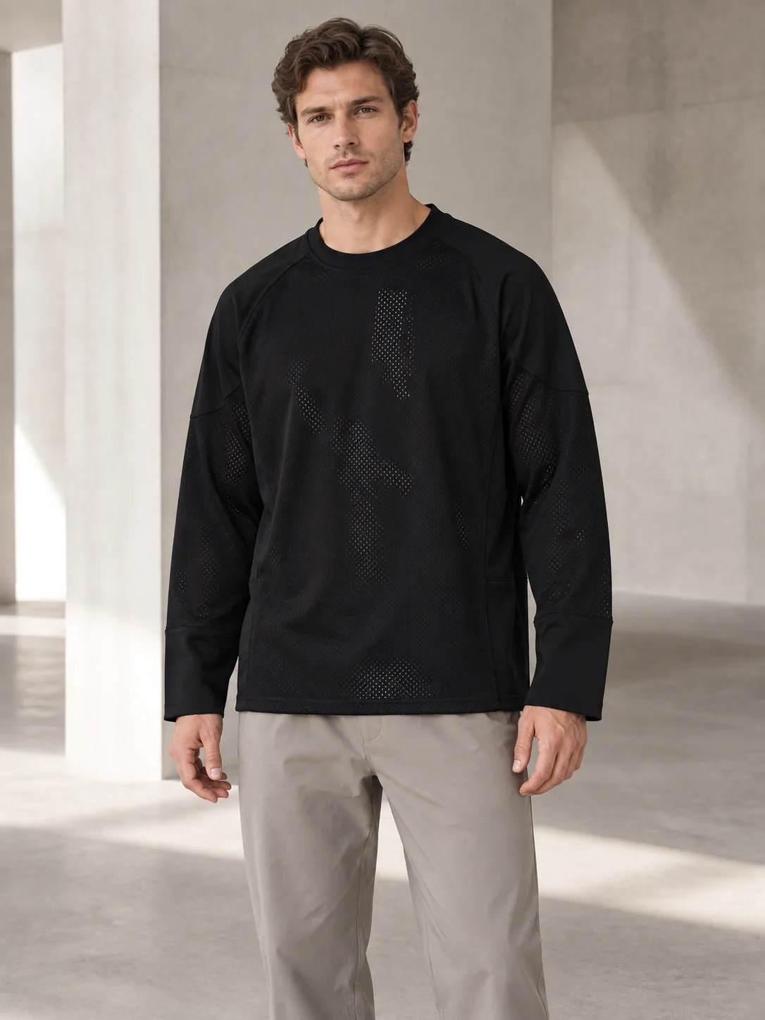 Black Solid Mesh Long Sleeve Oversized Jersey